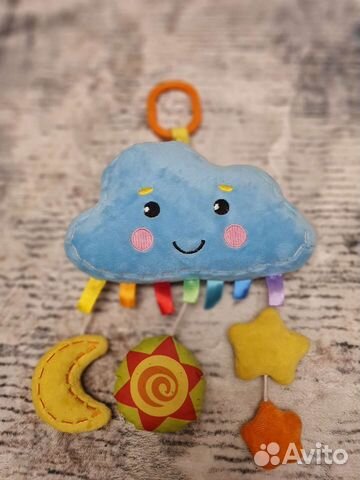 Игрушка погремушка на коляску