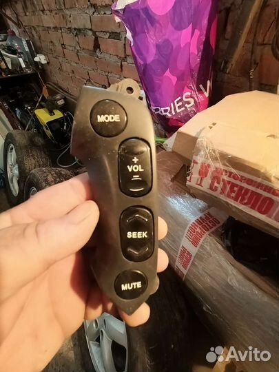 Кнопки руля круиз и управления маг. Санта фе 2 см