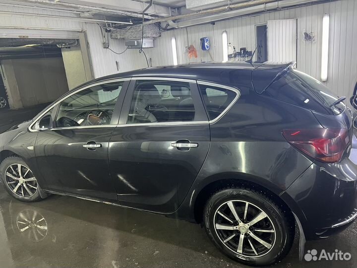 Opel Astra 1.6 AT, 2013, 152 000 км