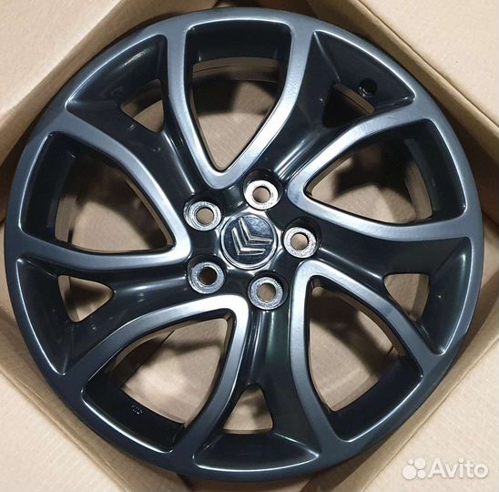 Оригинал Mitsubishi Outlande Citroen C-crosser R18