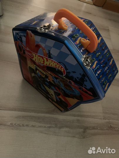 Хот вилс кейс с машинками