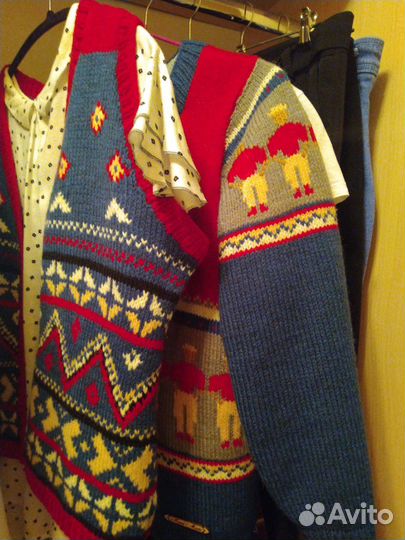 Жилет вязаный женский ручная работа