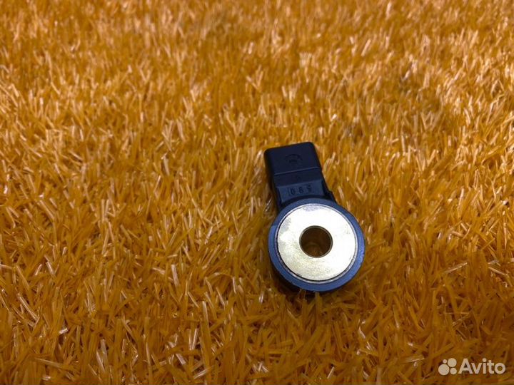 Датчик детонации Porsche Cayenne 955 4850 2006