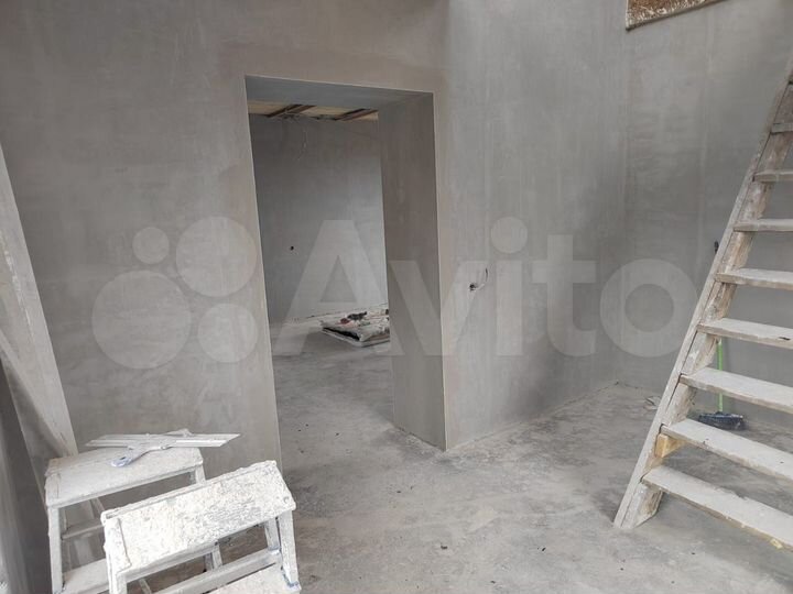 Дом 185 м² на участке 9 сот.