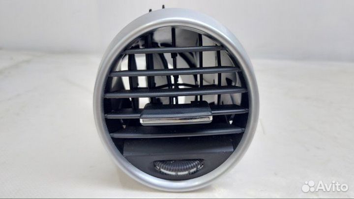 Дефлектор правый Mercedes-Benz Gl X164 4.7 2012