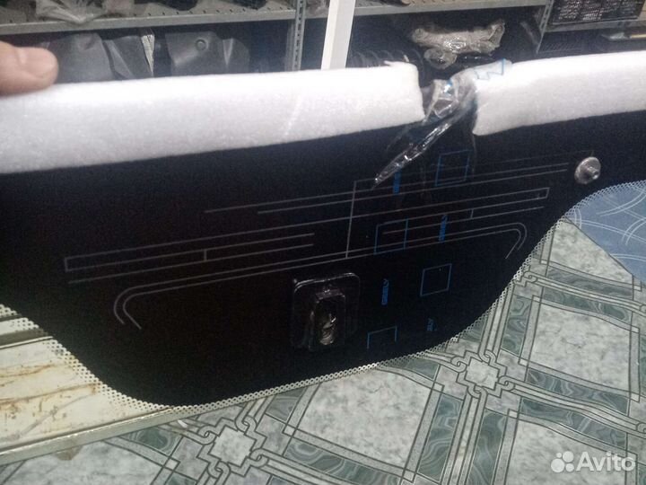 Стекло лобовое Geely Emgrand X7