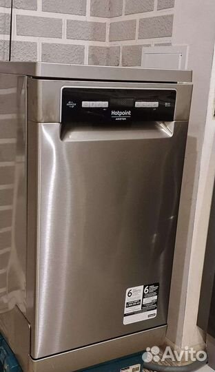 Посудомоечная машина бу Hotpoint ariston