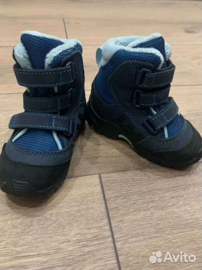 Ботинки детские adidas 19