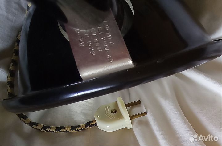 Синяя лампа-рефлектор