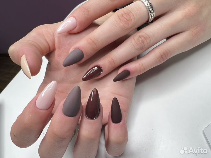 Маникюр с гельлаком