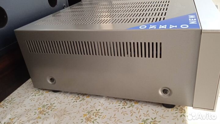 Onkyo Integra A 819