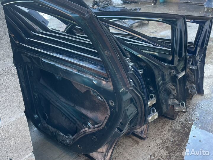 Дверь пассат б5