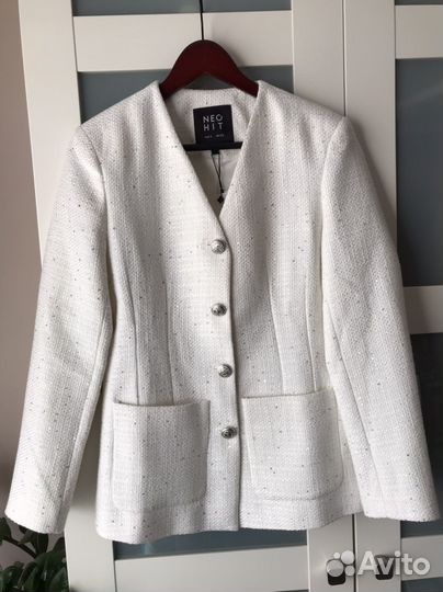 Жакет приталенный neohit новый