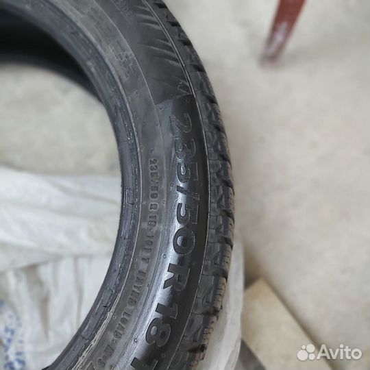 Continental ContiPremiumContact 2 235/50 R18 97T