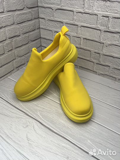Слипоны женские