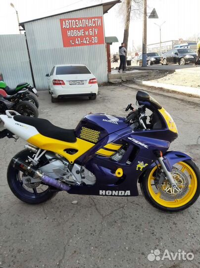 Honda cbr 600f3