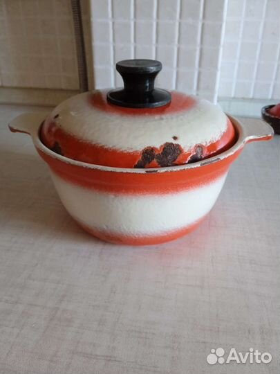 Кастрюля - казан чугунная эмалированная