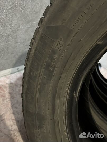 Michelin Radial XSE 215/65 R16