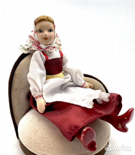 Кукла в летнем костюме Вологодской губернии