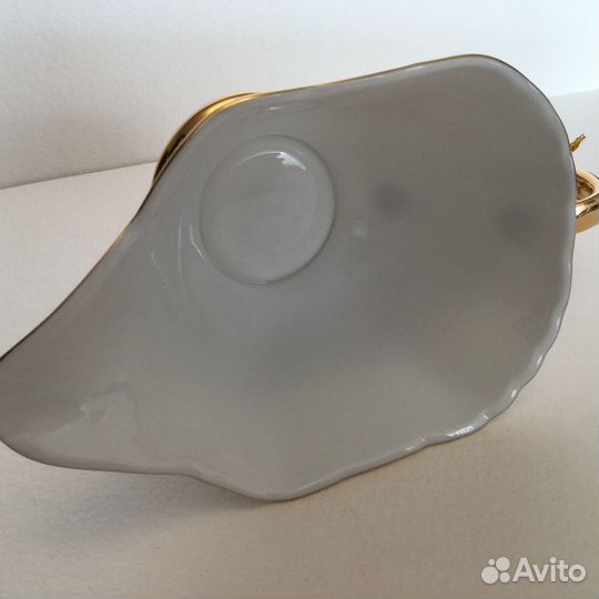 Молочник /соусник тончайший фарфор новый в коробке