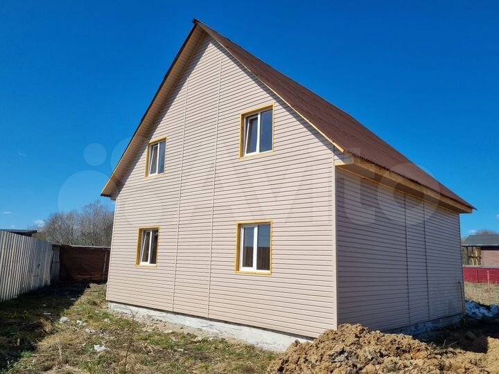 Коттедж 155 м² на участке 5 сот.