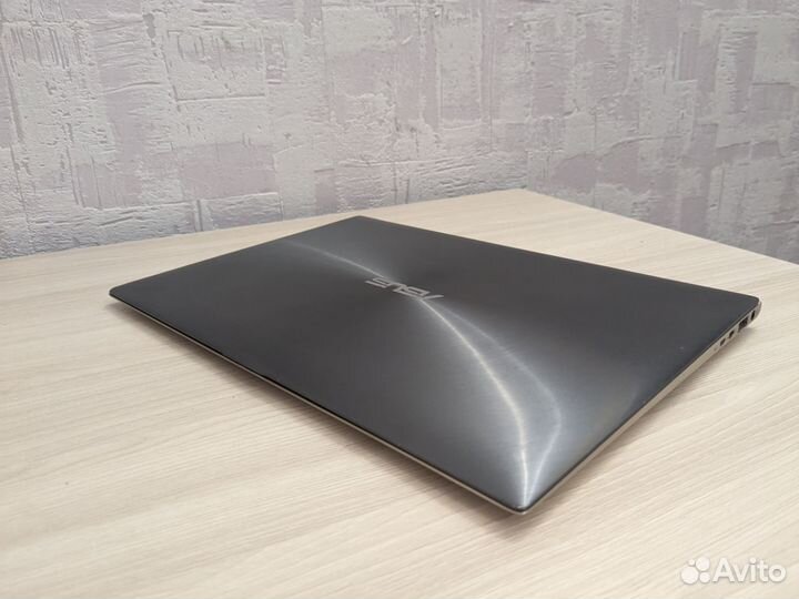 Тонкий металлический ноутбук Asus i7/ssd/Full Hd