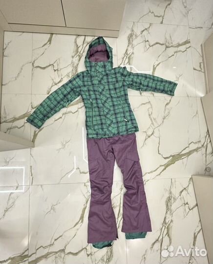Горнолыжный костюм женский