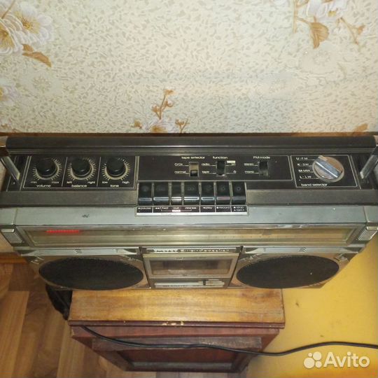 Магнитофон, sharp. Конец