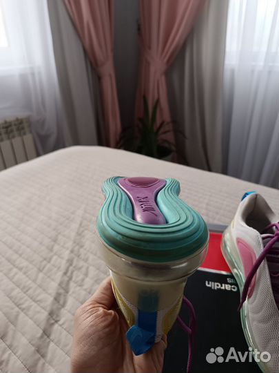 Кроссовки nike женские