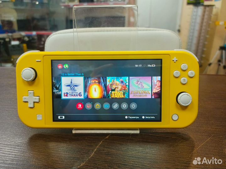 Игровая приставка Nintendo Switch Lite 32 гб