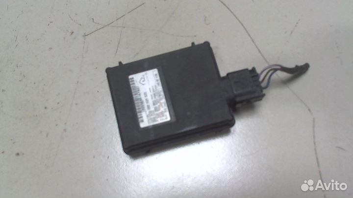 Блок управления радиоприемником Volkswagen Touareg