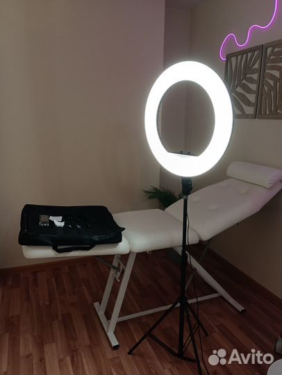 Кольцевая лампа 54 см со штативом