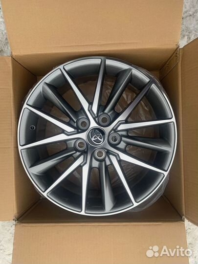 7х17 5х114,3 ет45 R17 Toyota диски