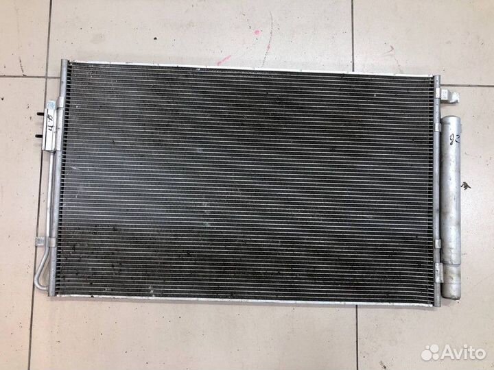 Радиатор кондиционера (2.5 АКПП) Hyundai Tucson