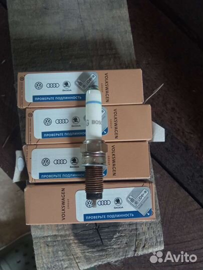 Свечи зажигания bosch. На Шкода Рапид