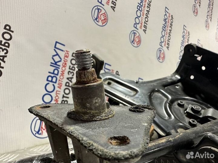 Трапеция дворников Hyundai Starex A1