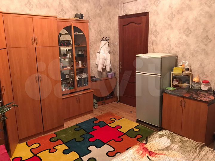 Комната 20 м² в 3-к., 1/6 эт.