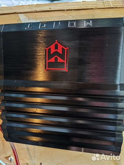 Автомобильный усилитель