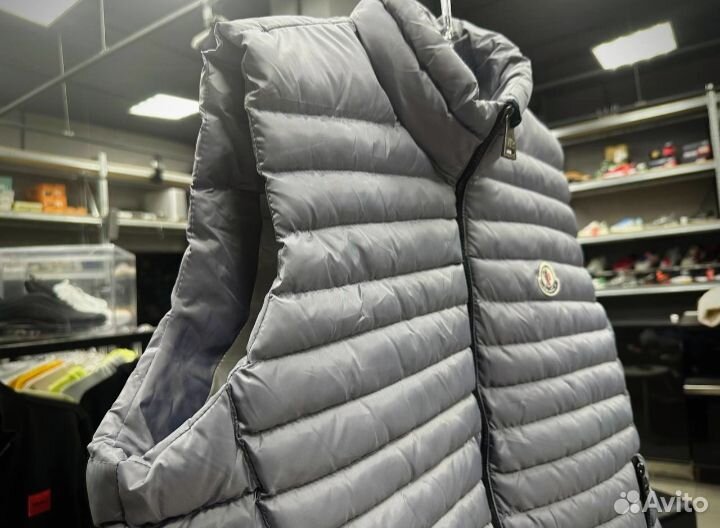 Жилетка Moncler
