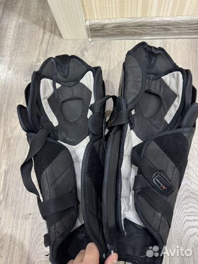 Хоккейные щитки ссм 14