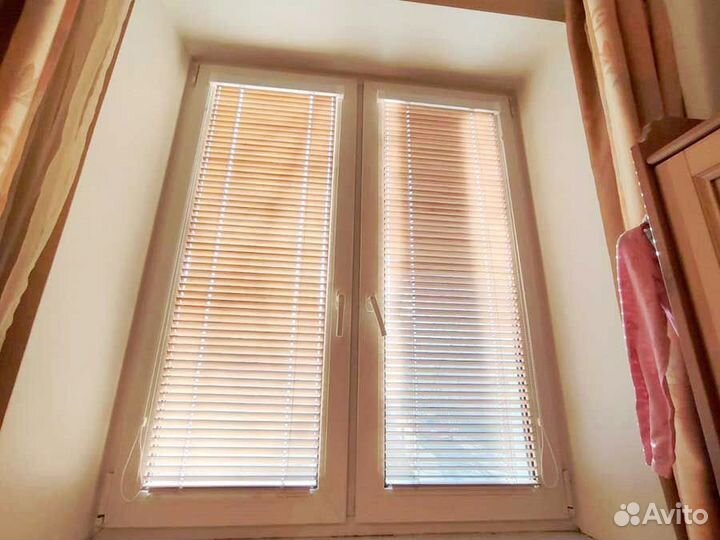 Жалюзи, шторы рулонные