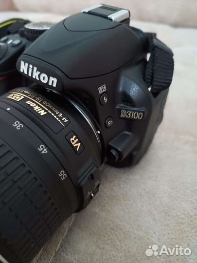 Зеркальный фотоаппарат nikon D3100