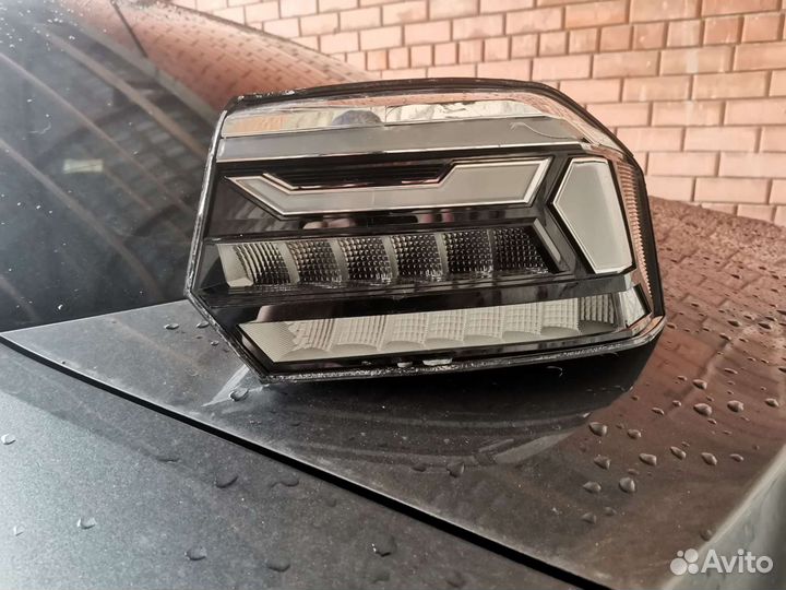 Правая задняя фара Volkswagen polo 6 liftback