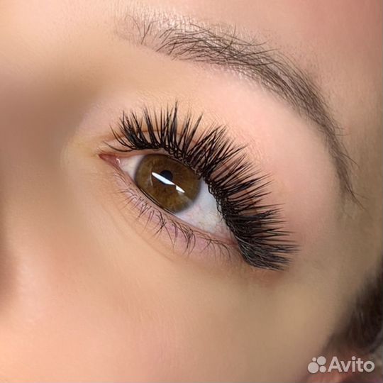 Наращивание ресниц,оформление бровей