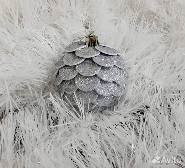 Новогодние украшения