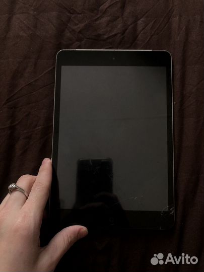 IPadmini модель A1490