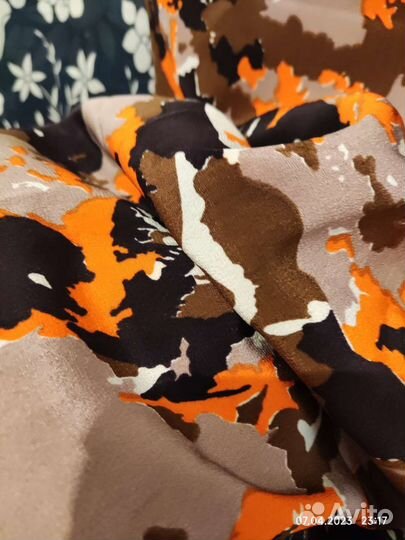 Отрезы крепдешина, креп- шифона