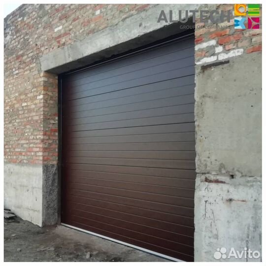 Секционные ворота alutech