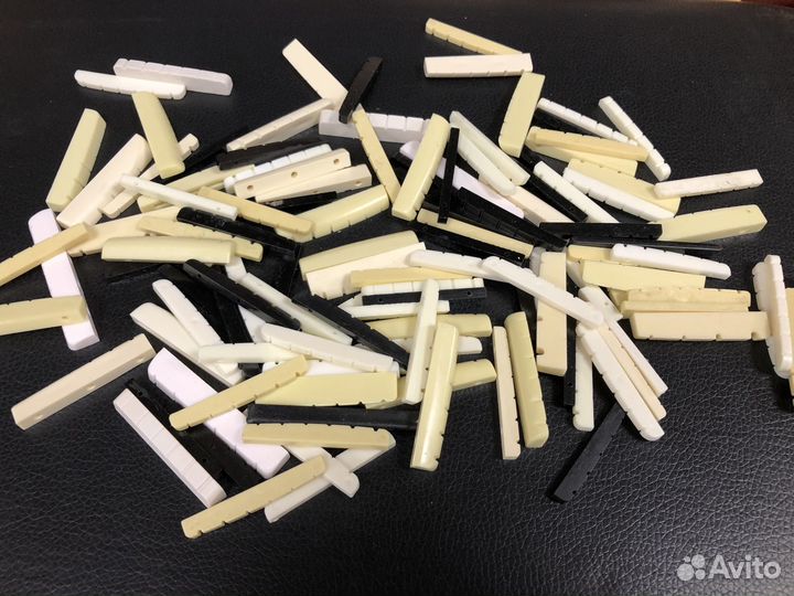 Порожки для гитары (верхние и нижние)