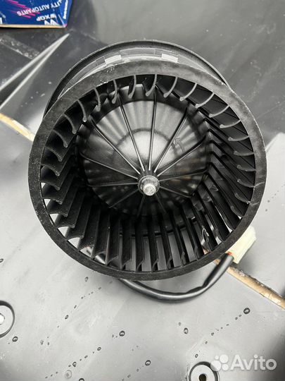 Моторчик печки audi 80b3 b4 passat b3 b4